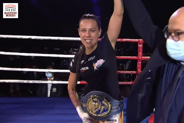 Joana Pastrana volvió a coronarse campeona de Europa del peso mínimo con victoria sobre Katy Díaz