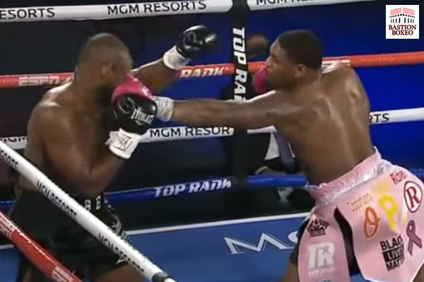 Jared Anderson lanza su jab contra Kingsley Ibeh