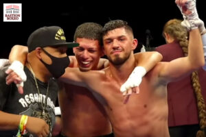 Reshat Mati y Ryan Pino tras su combate