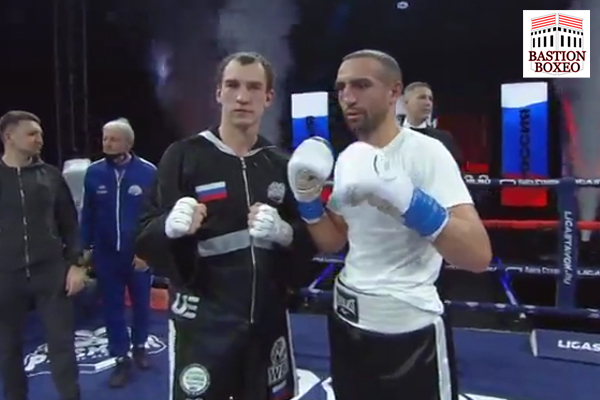 Pavel Silyagin y Nizar Trimech posan tras su enfrentamiento