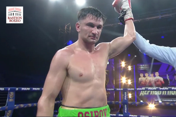 Artur Osipov derrotó por KOT a voluntarioso Ergashev, Emir Basirov apabulló a sustituto