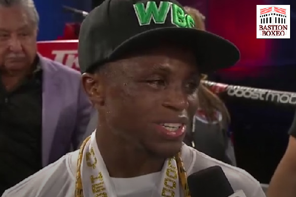 Isaac Dogboe venció por la mínima muy igualada pugna eliminatoria contra Joet González