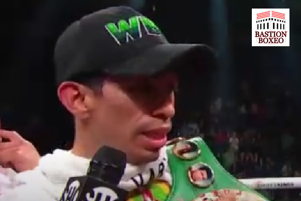 Mark Magsayo fue destronado por Rey Vargas como campeón mundial WBC del peso pluma