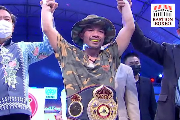 El número 1 del peso mínimo Thammanoon Niyomtrong zanjó un capítulo derrotando al excampeón Chayaphon Moonsri