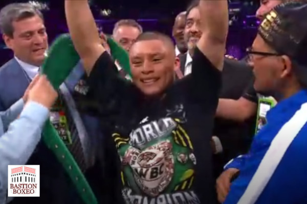 “Pitbull” Cruz arrolló a Eduardo “Zurdito” Ramírez en eliminatoria WBC del peso ligero