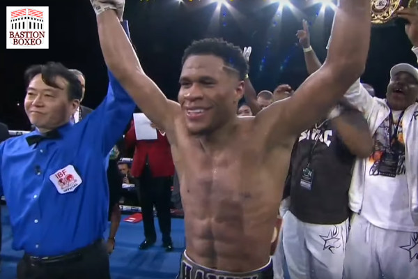 Devin Haney defendió su corona indiscutida del peso ligero ante peor versión aún de George Kambosos