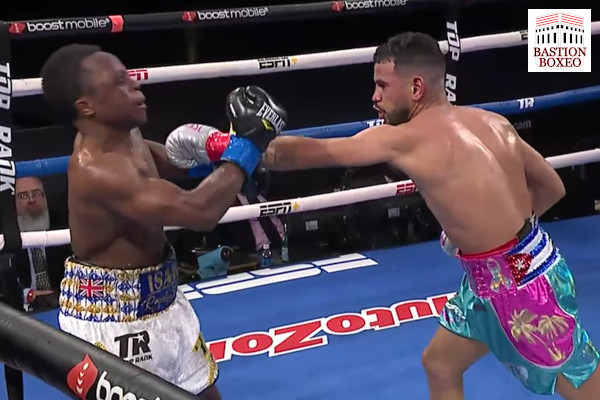 Robeisy Ramírez se proclamó nuevo campeón mundial del peso pluma venciendo a Isaac Dogboe